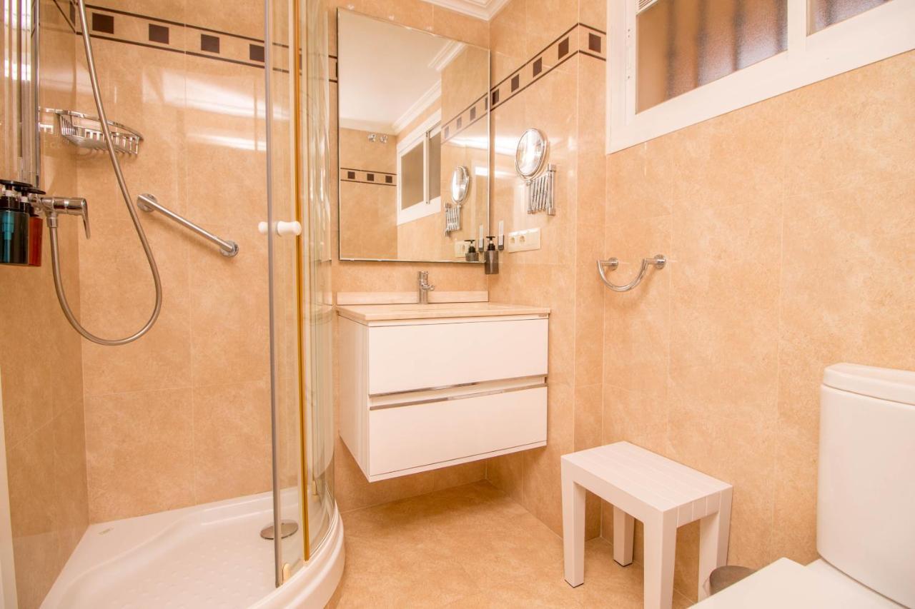 Erisa 56 By Ivi Real Estate Appartement Torremolinos Buitenkant foto